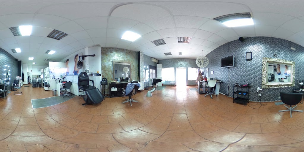 Patricia Vega. Peluqueria unisex y estetica