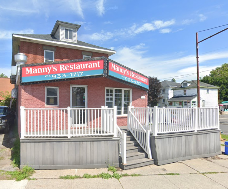 Manny's Restaurant in Cornwall