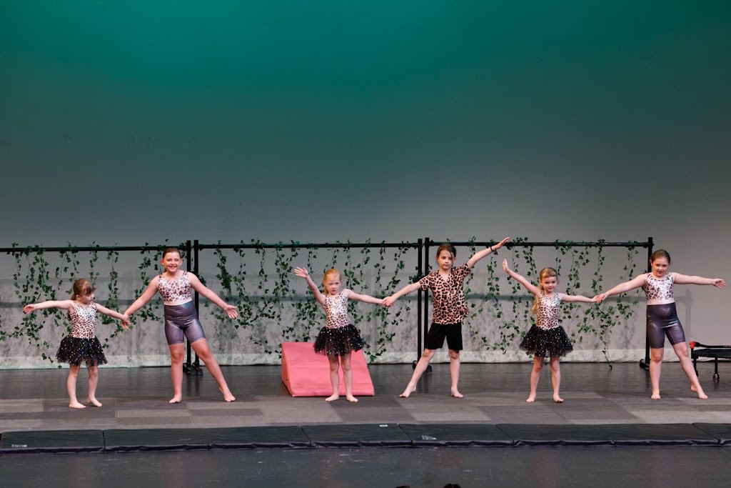  Dance Expressions Studio