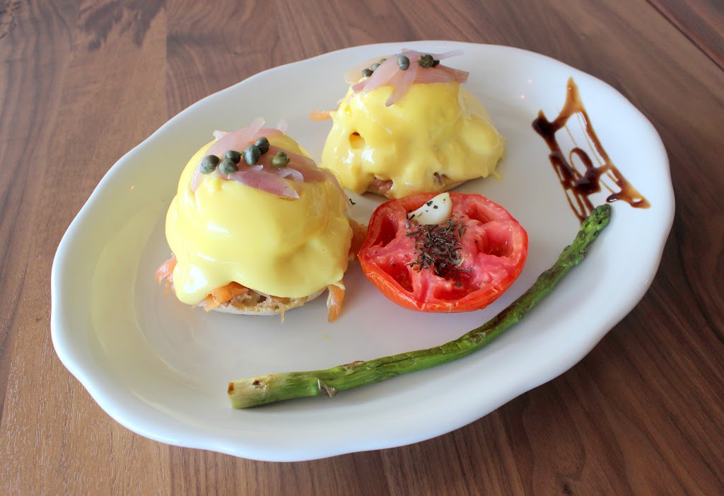 Eggs Benedict