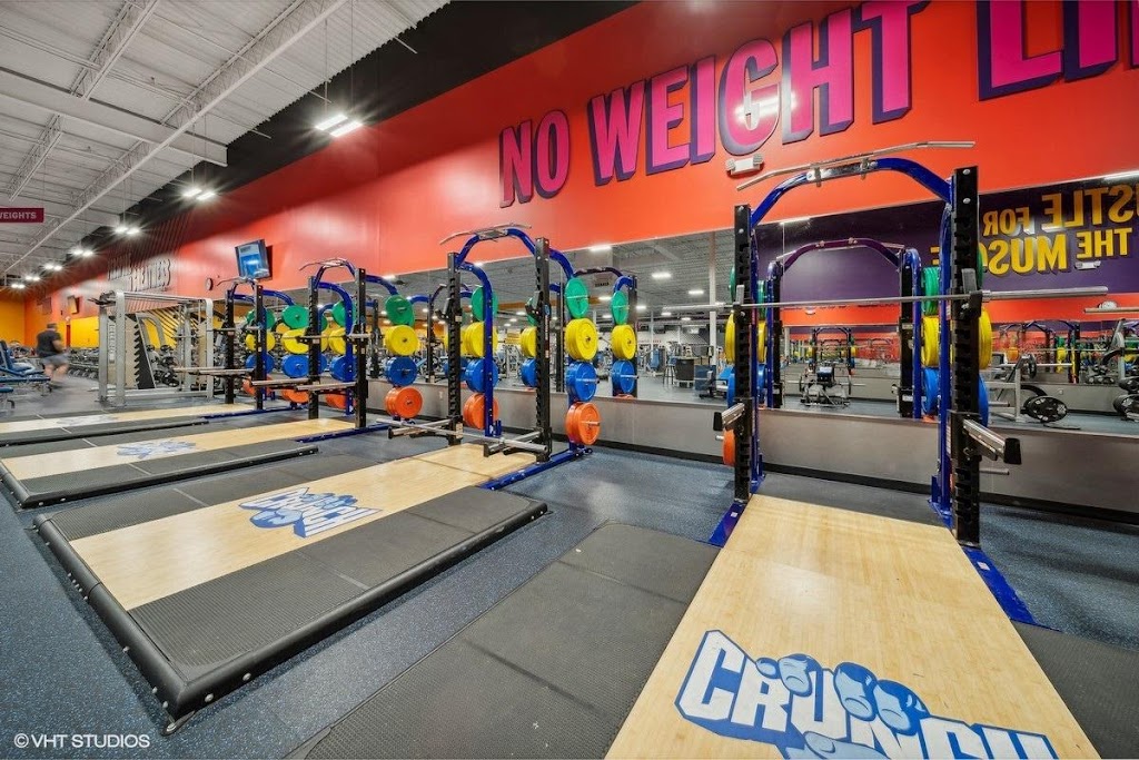  Crunch Fitness - Yukon