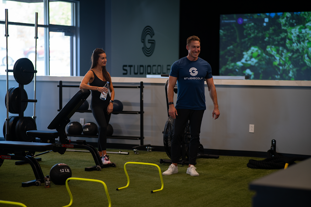  Studio Golf South Bay