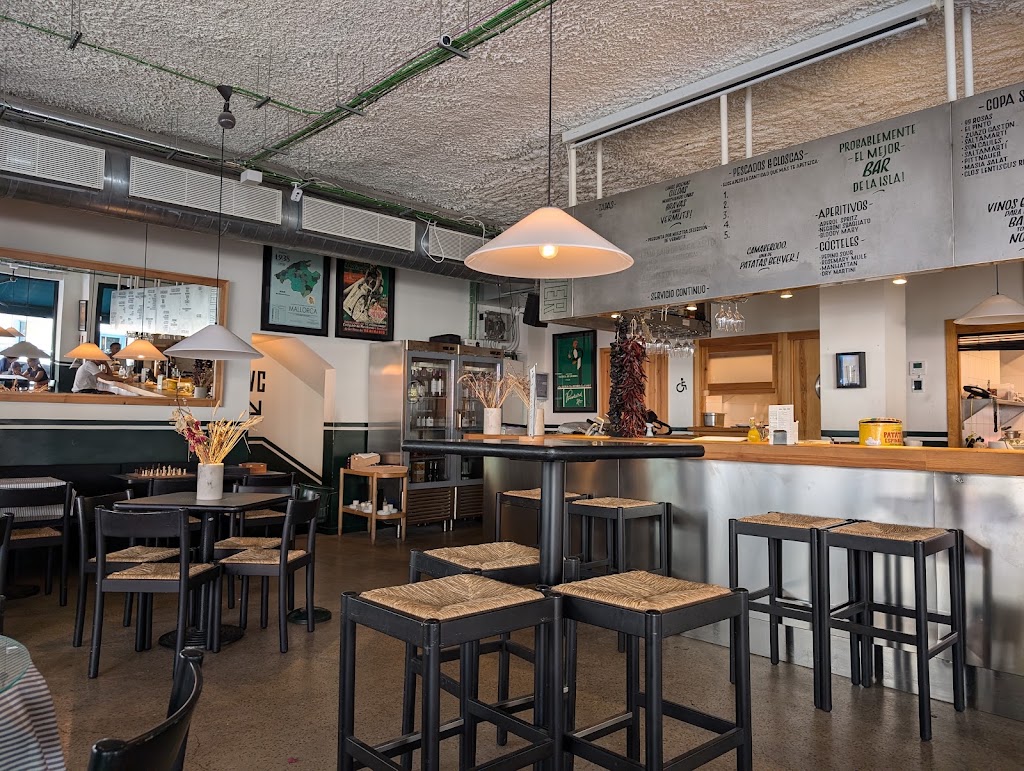 Bar Bellver — Ambiente