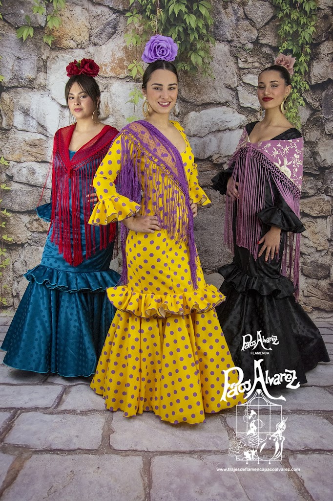 Trajes de Flamenca Paco Alvarez Coria