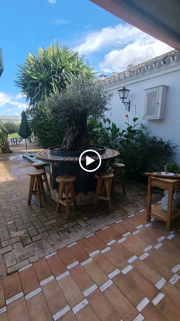 Hermanos Guadalupe Tapas y Brasas — Ambiente