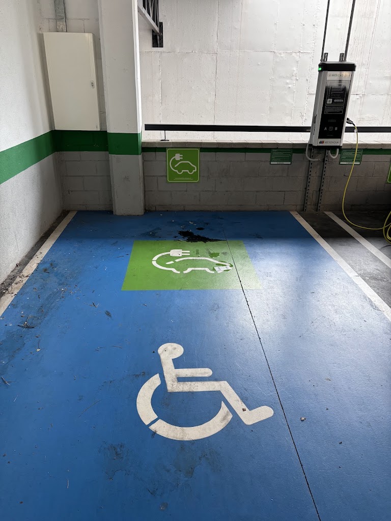 Iberdrola Charging Station — Interior