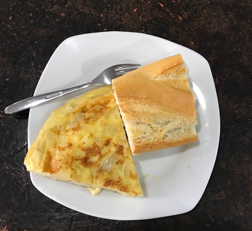 Bar San Marcos — Comida y bebida