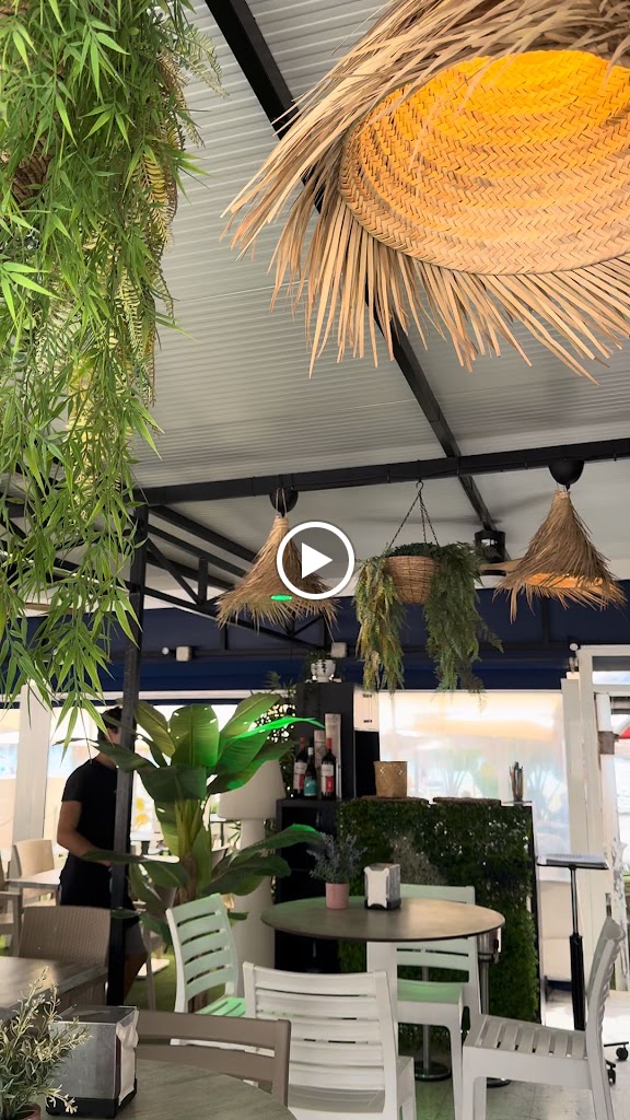 Chiringuito Victoria — Videos