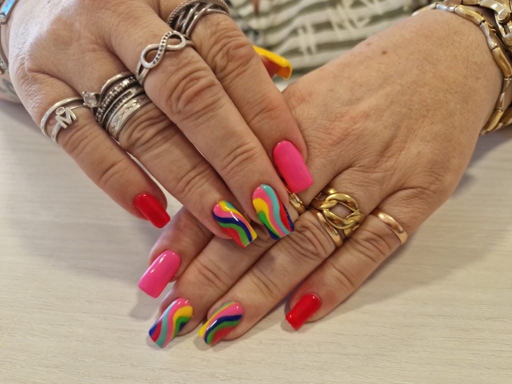 Estetica Y Unas Esculpidas Raquel gutierrez — Manicura