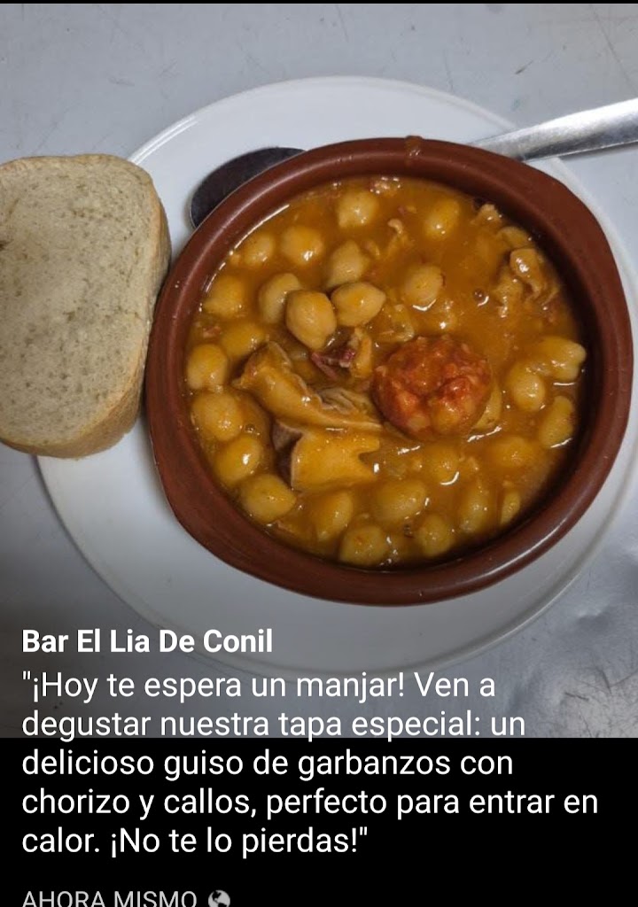 Cafe Bar El Lia de Conil — Comida y bebida