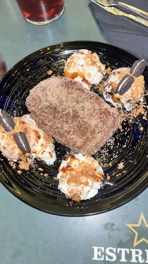 Chiringuito Las Palmeras — Comida y bebida
