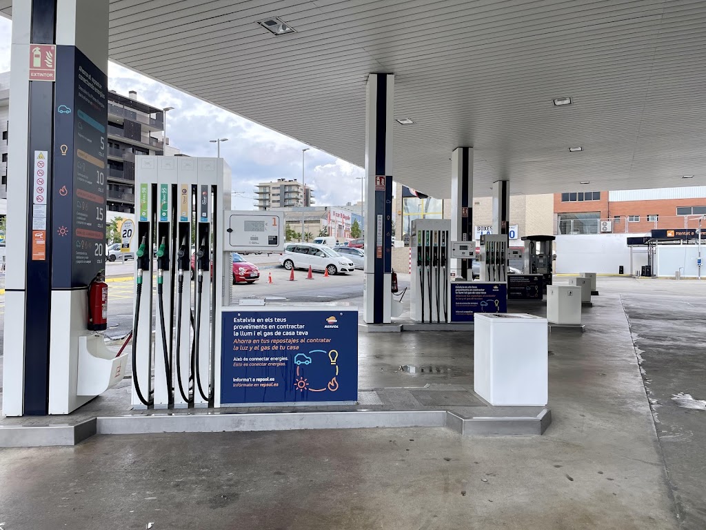 Estacion de Servicio Repsol — Del propietario