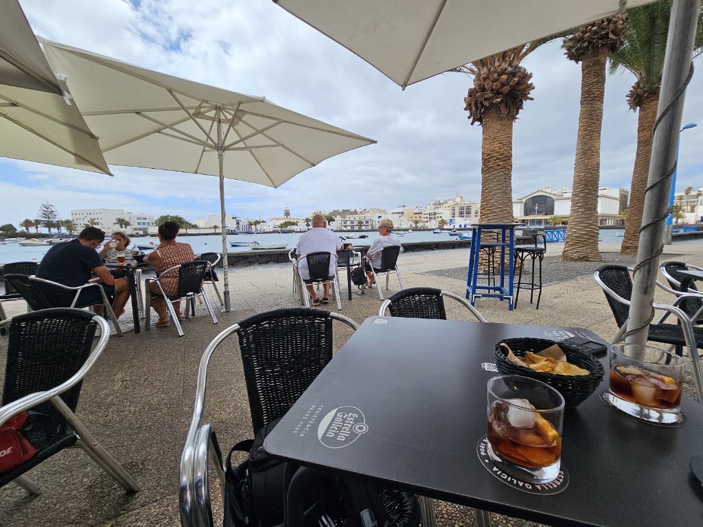La Minoca Cafe del Charco — Ambiente