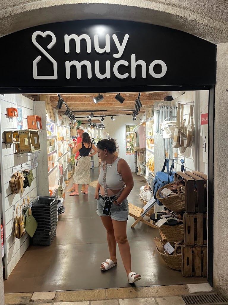 Muy Mucho Ciutadella