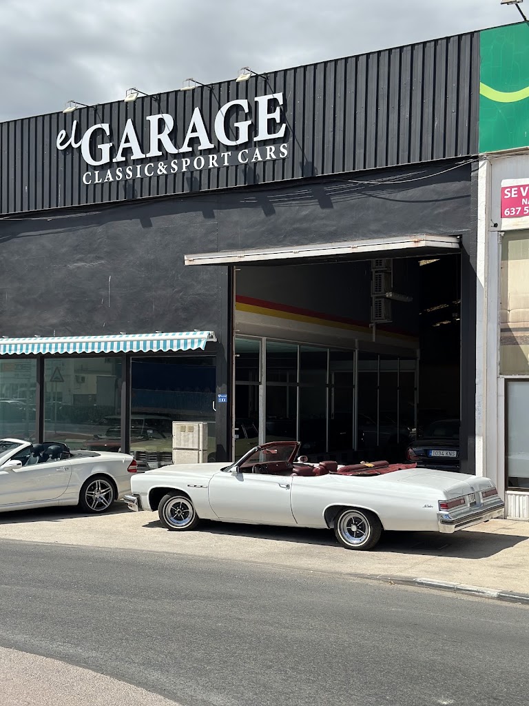 El Garage — Exterior