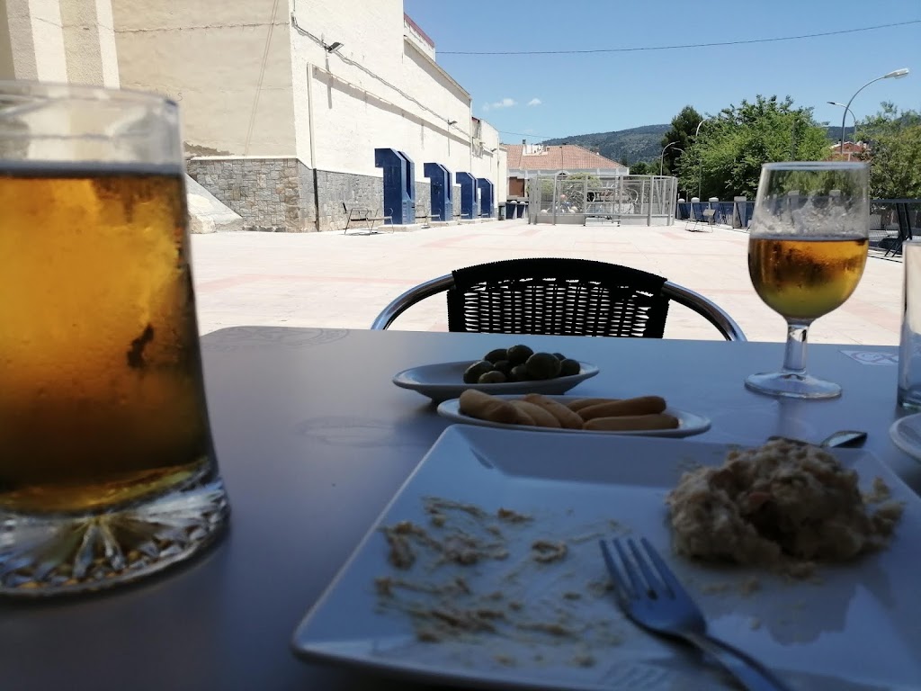 Cafeteria Pou de Neu — Comida y bebida