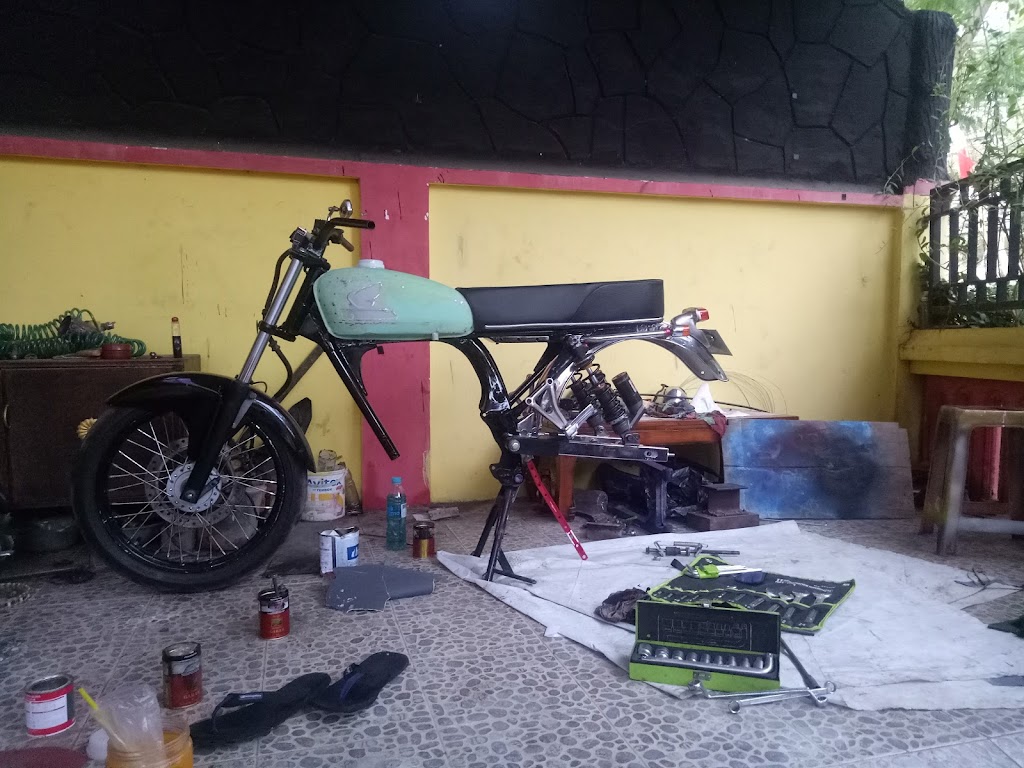 FRDYGARAGE21 (Bengkel Motor)