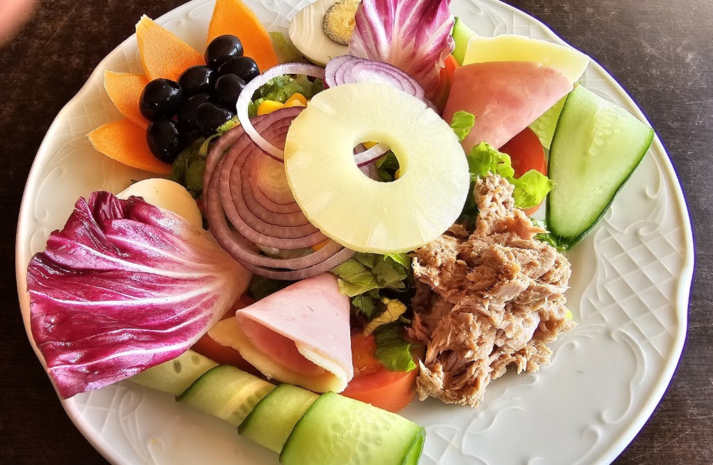 Restaurante La Linterna — Comida y bebida