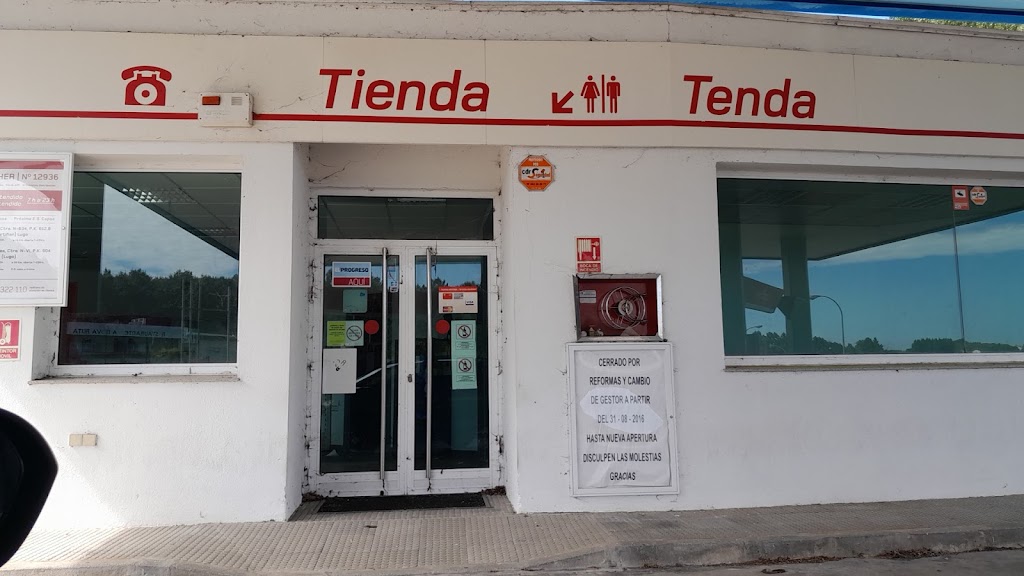 Estacion de servicio Cepsa — Exterior