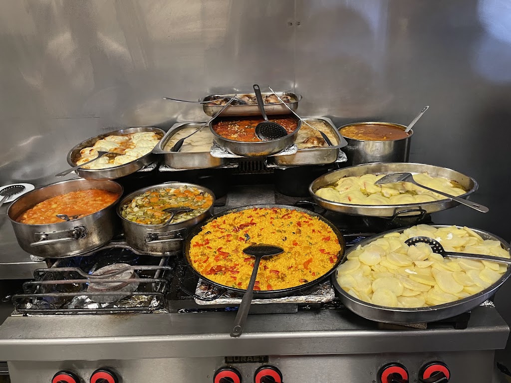 Meson El Tamborilero — Comida y bebida