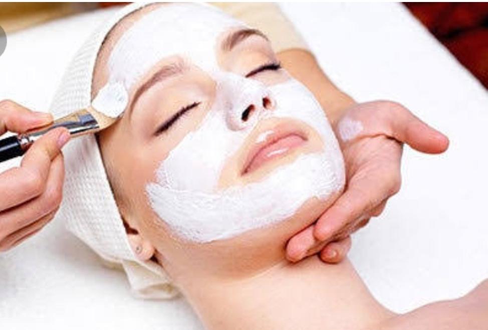 Aaina Herbal Ladies Beauty Salon