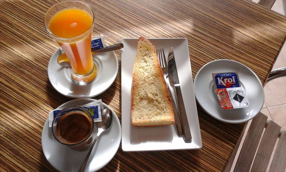 Restaurante La Abadia de Jose — Comida y bebida