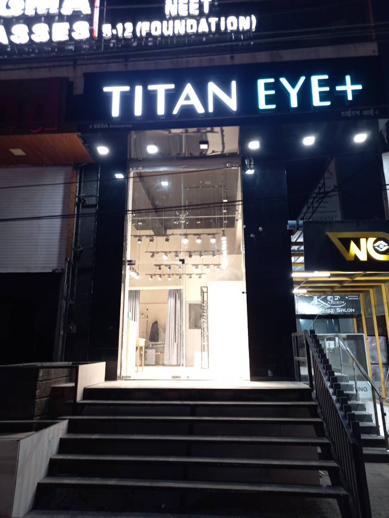 Titan Eye At Vijay Nagar Indore