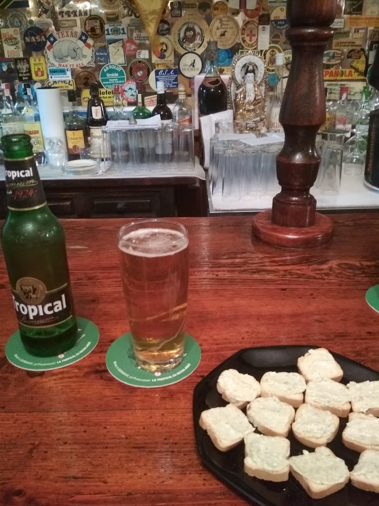 Texas Bar — Comida y bebida