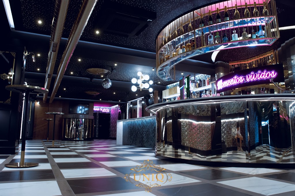 Uniq 1975 | Pub en Almansa