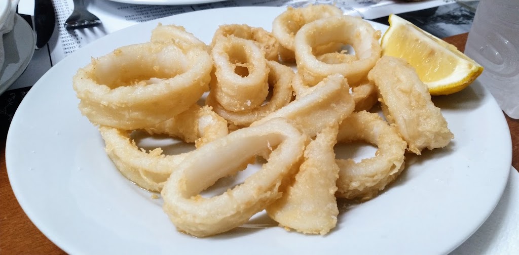 Bar La Esperanza — Comida y bebida