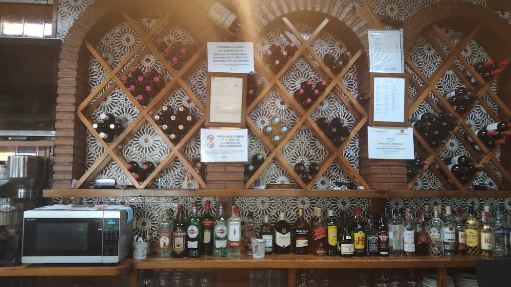 Bar Meson Iberico — Ambiente