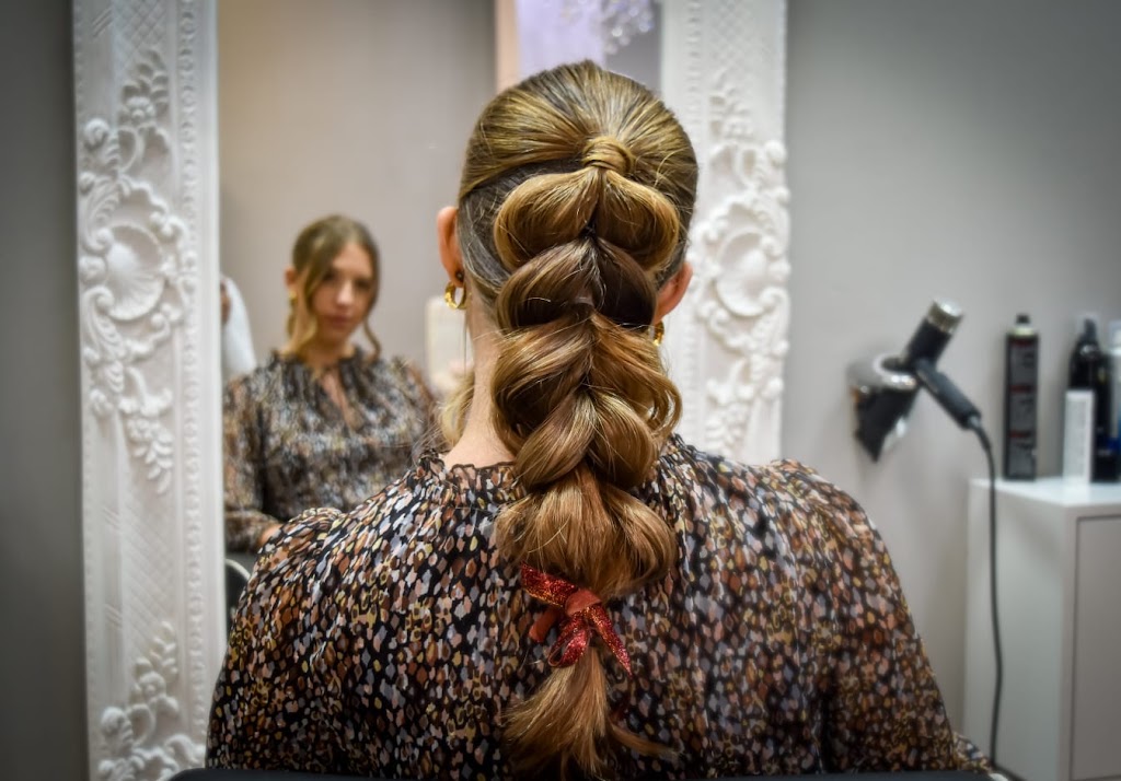 EL Atelier Hair - Peluqueria — Del propietario