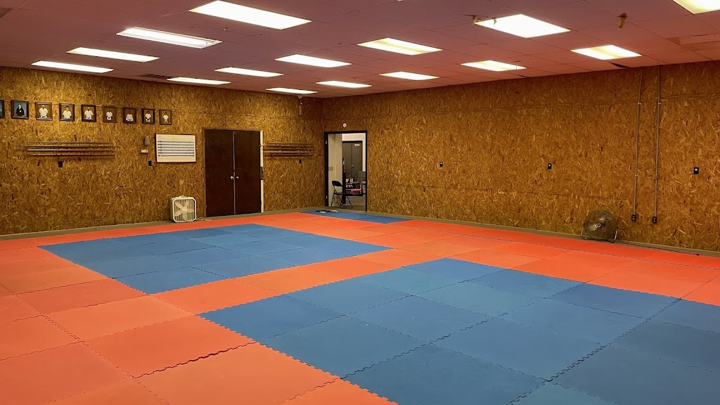  Albertville Karate Academy