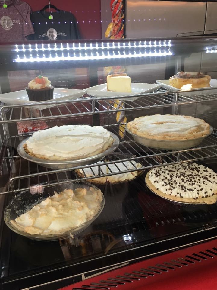  Water Street Market & Cafe