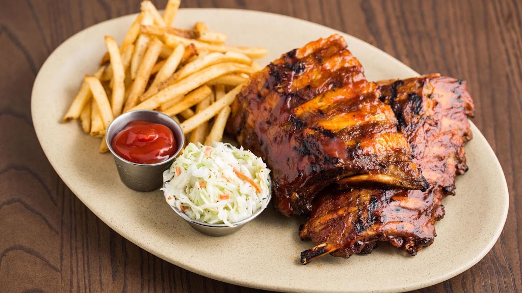 Restaurante Tony Roma's — Comida y bebida