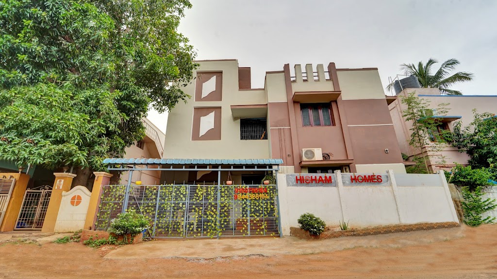 Oyo Hisham Homes