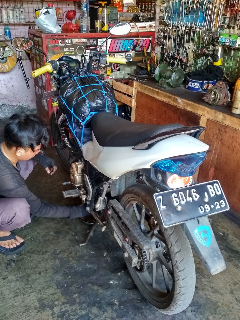 HARI Motor / blowup garage