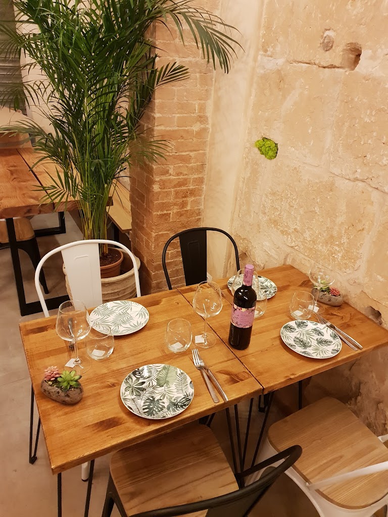 Cannibal cantina bistro