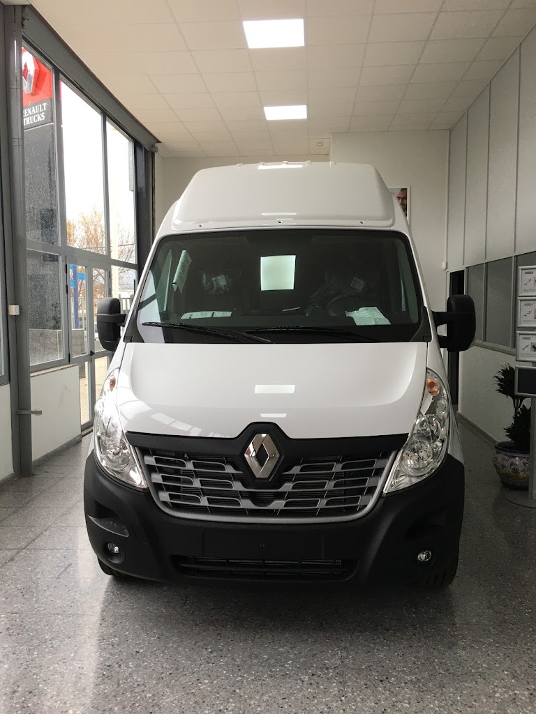 Renault Trucks — Interior