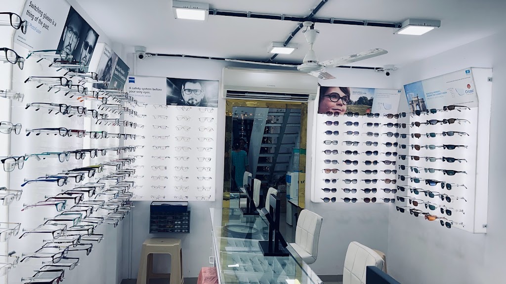Khilari Eye Care Loni