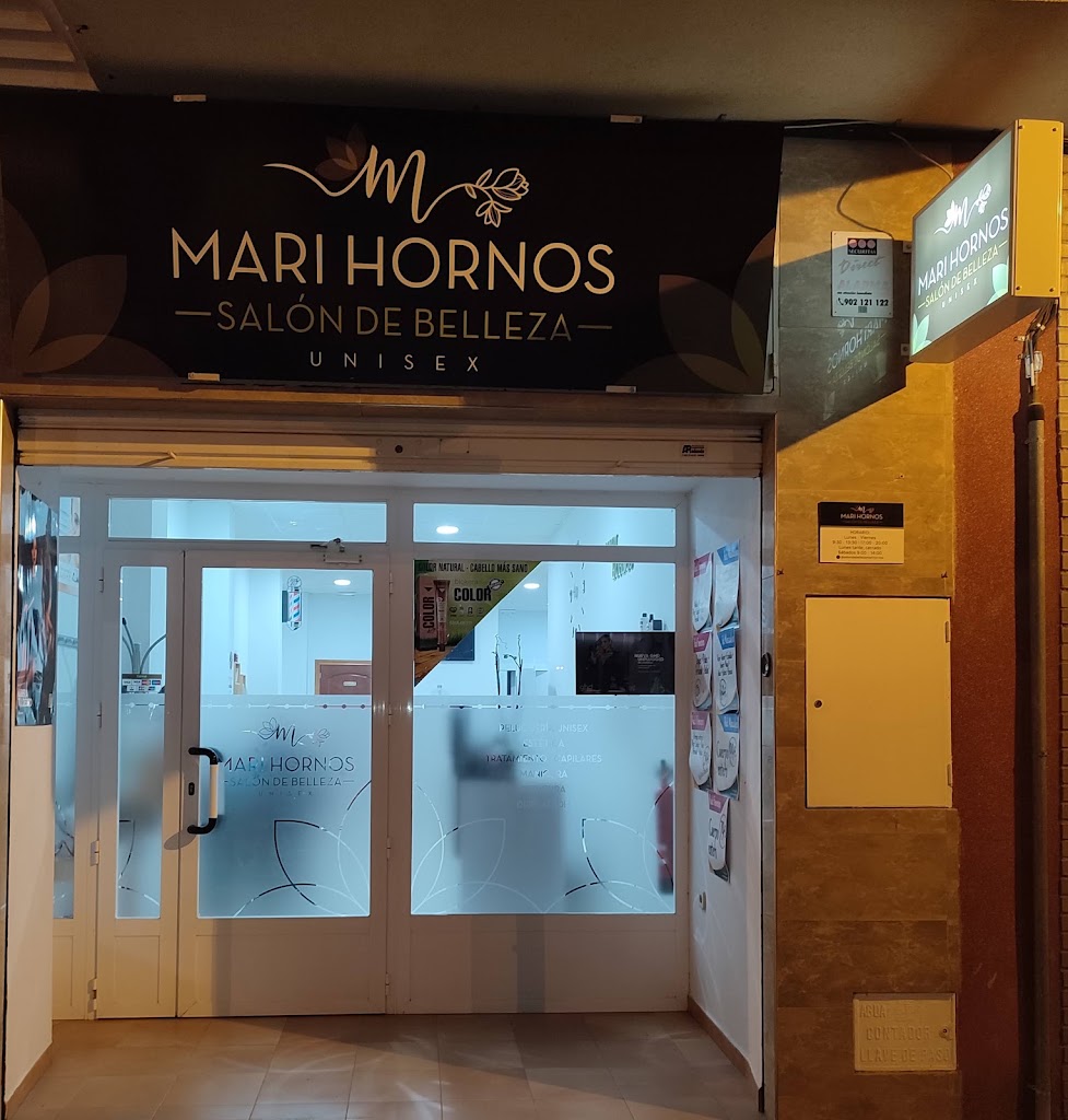 Salon de Belleza Mari Hornos — Exterior