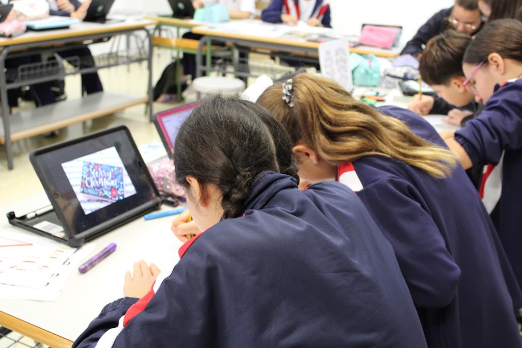 Colegio Santo Domingo — Comunidad