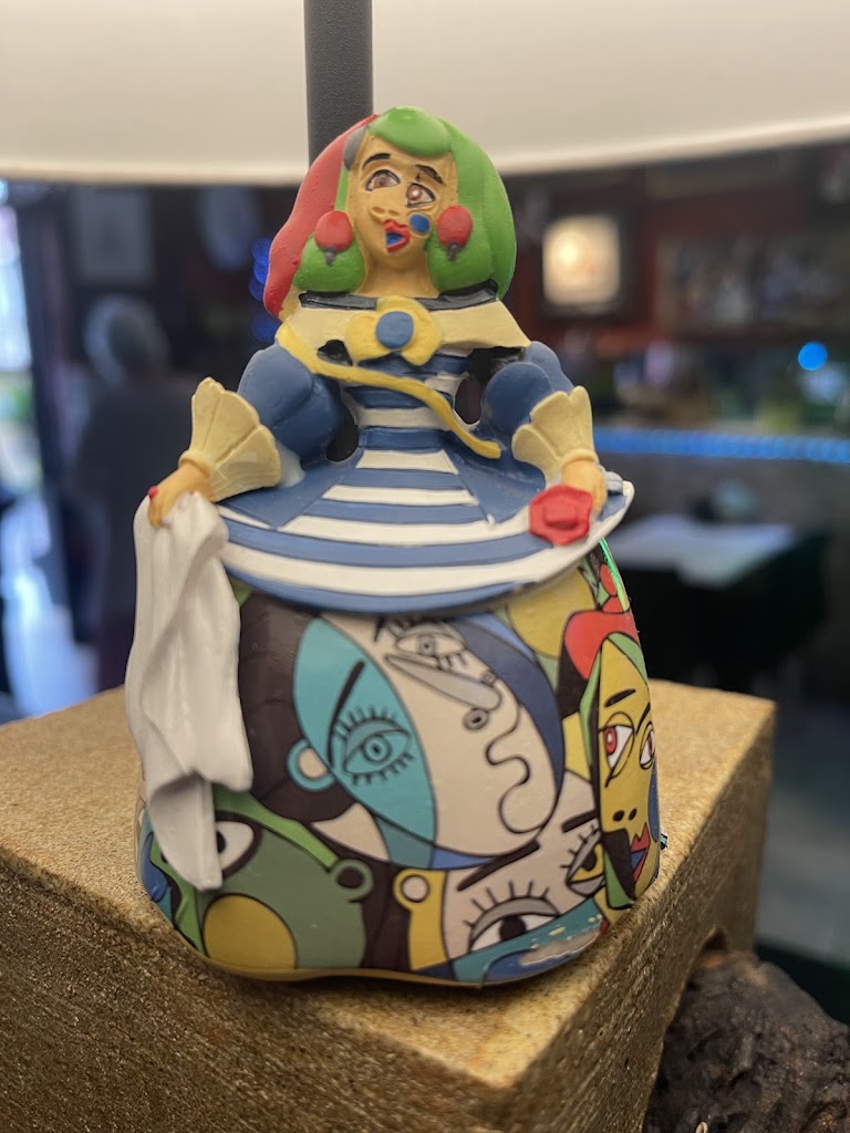Cafe Las Meninas — Comida y bebida