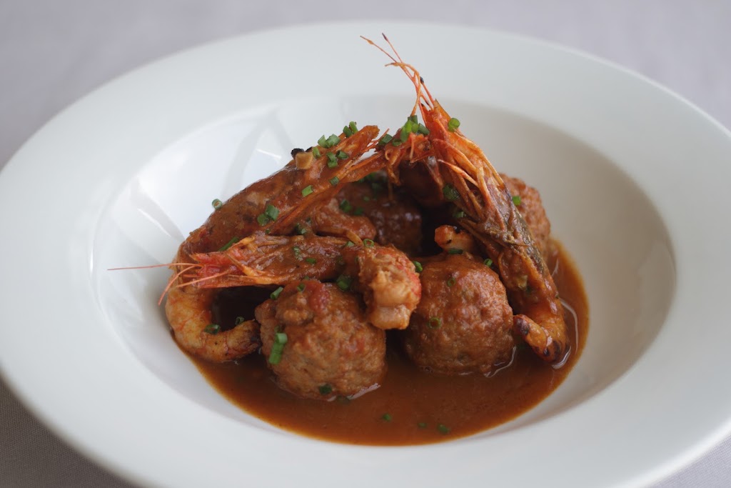 Restaurant El Cantir Calella de Palafrugell — Comida y bebida