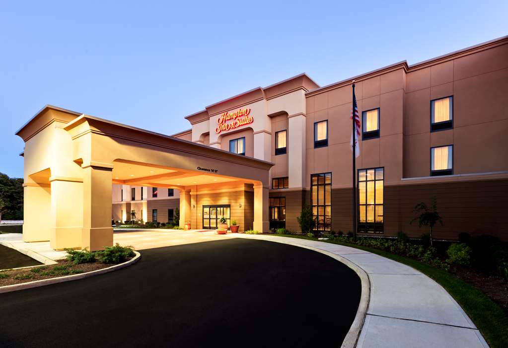 Hampton Inn Suites Mahwah