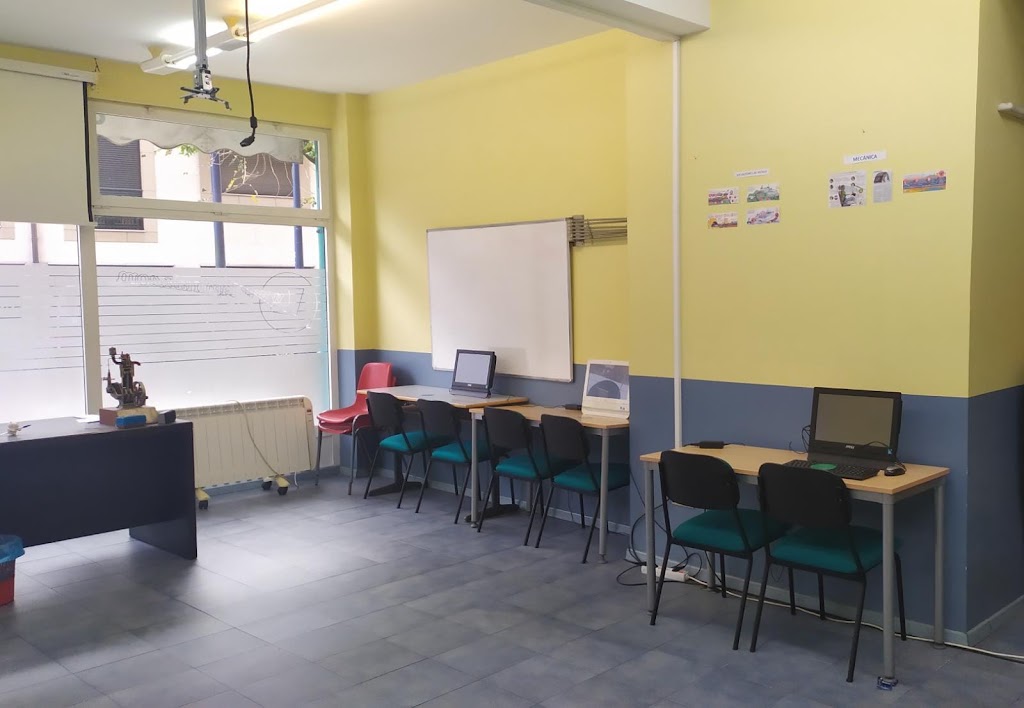Autoescuela Lagunak — Del propietario