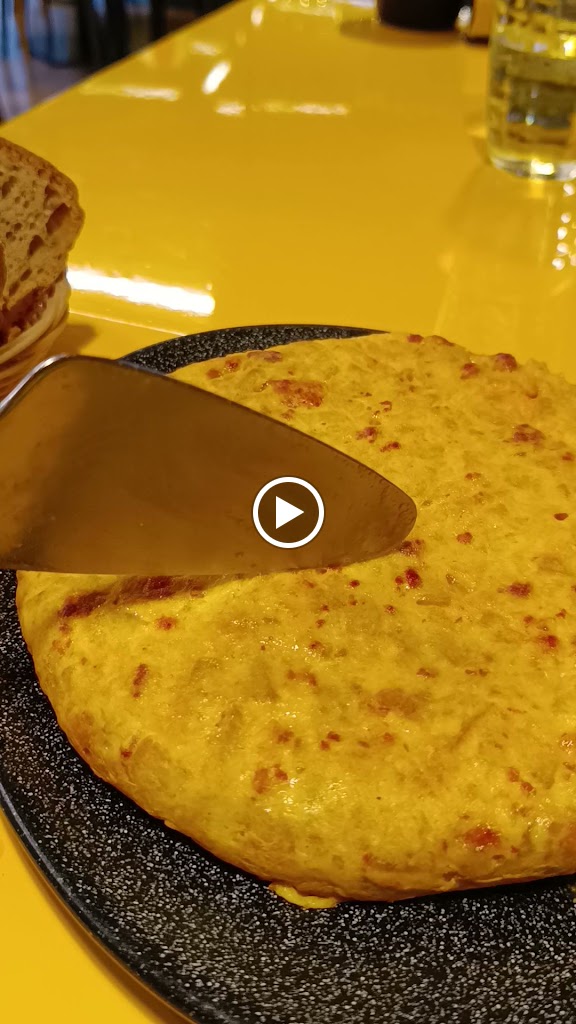 Restaurante La tortilla maravilla — Videos