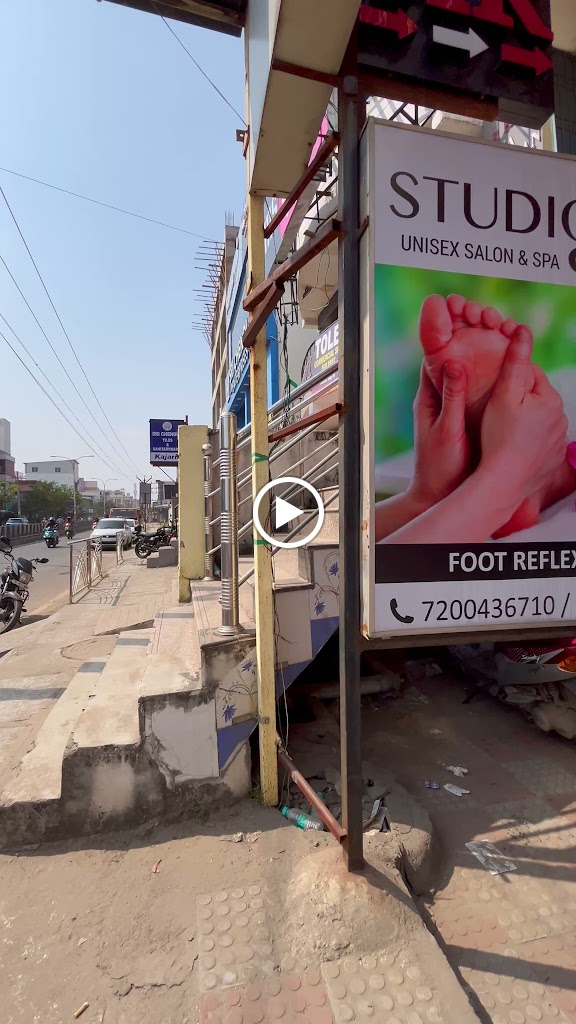 Studio B Unisex Salon And Spa