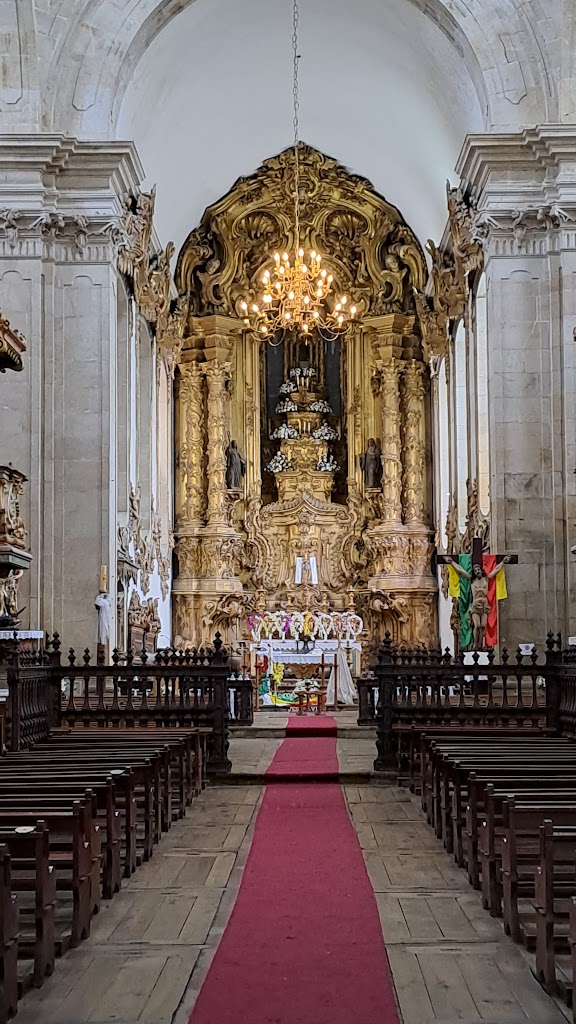 Igreja e Mosteiro de Sao Miguel de Refojos