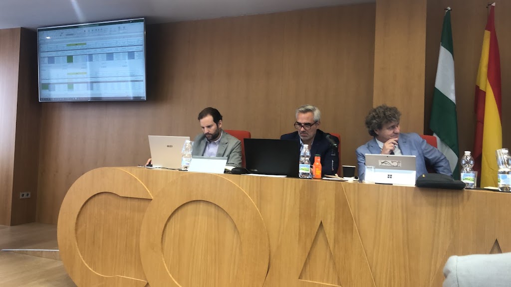 Colegio Oficial de Aparejadores y Arquitectos Tecnicos Cadiz-Ceuta